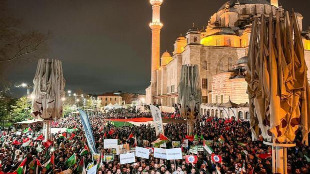 İşgalci İsrail'in Mescid-i Aksa baskını Türkiye genelinde protesto edildi