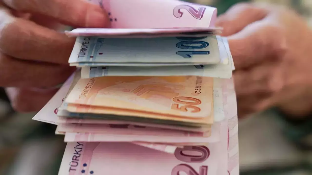 Maaşı geciken EYT'liye avans imkanı!