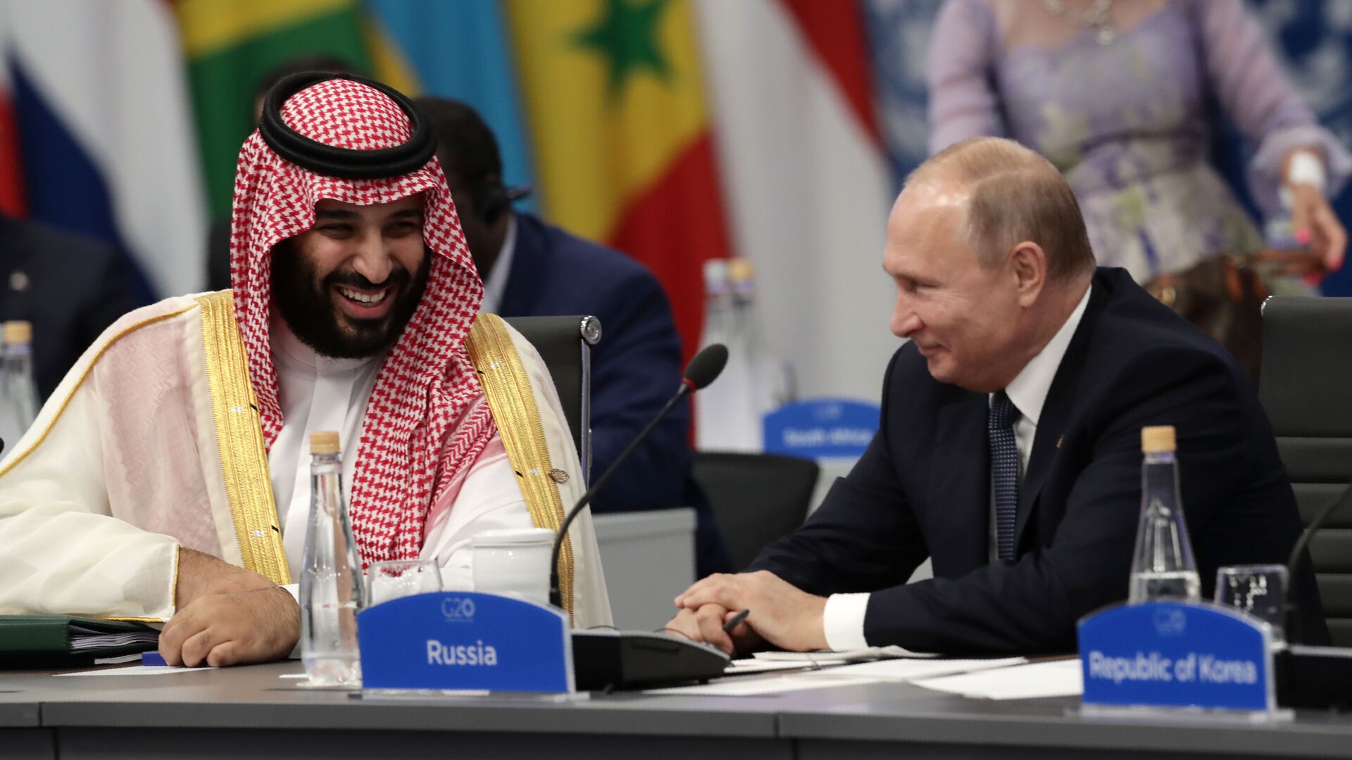 Suudi Arabistan'dan petrol fiyatlarını yükseltecek karar