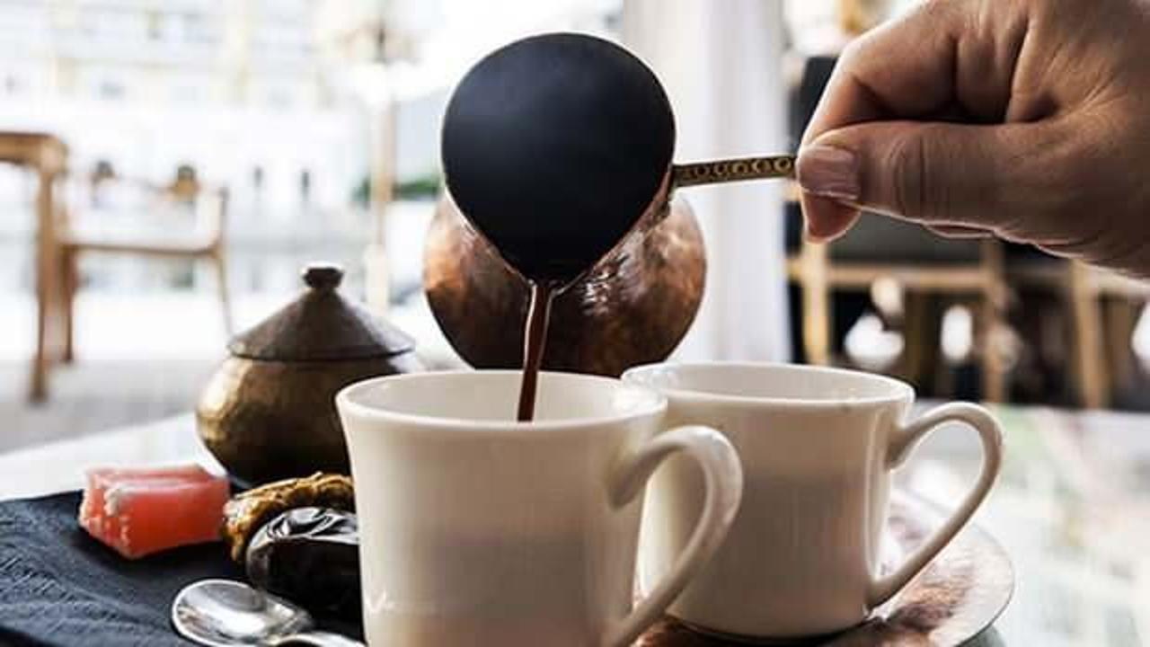 Sabah aç karnına kahve içmek zararlı mıdır?