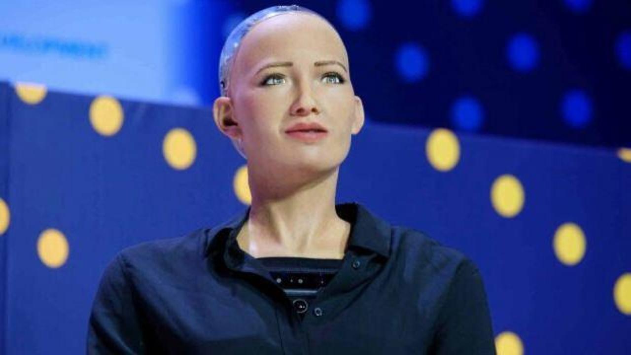 Vatandaşlık verilen dünyanın ilk robotu: İşte Robot Sophia'nın şaşırtıcı özellikleri!