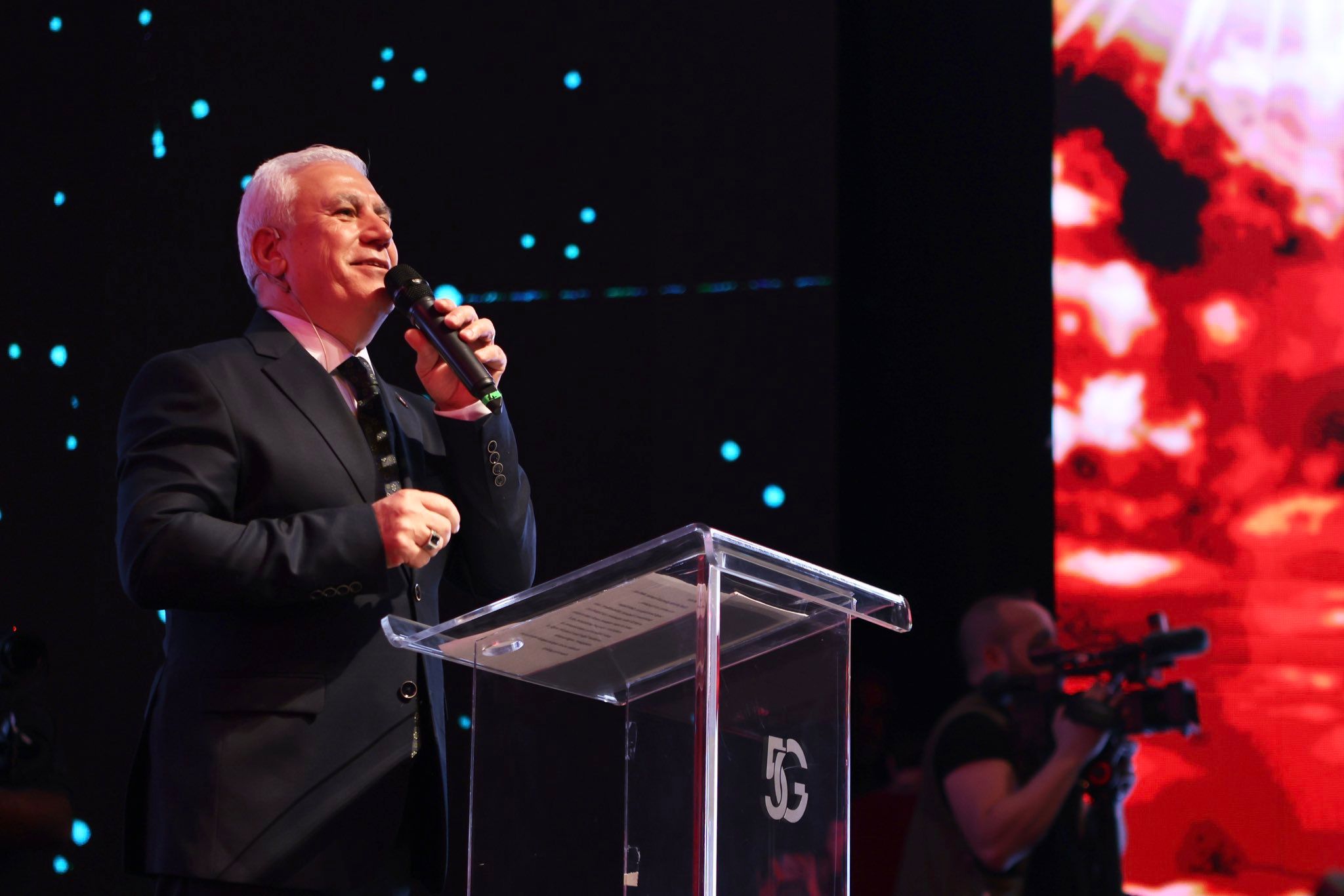 Bursa’da Bozbey’le 5G vizyonu: İnsan merkezli çözümlerle yeni dönem!