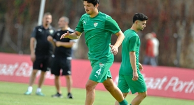 Bursaspor, Uşak deplasmanı tek golle geçti