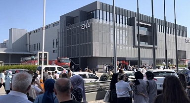 Tekstil fabrikasındaki yangın havadan görüntülendi