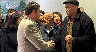 Başkan Aydın mahalleleri adım adım geziyor