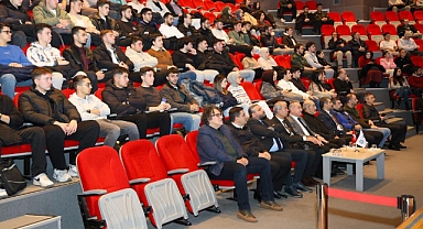 BUÜ’deki Teknoloji Fuarı’nda sektör temsilcileri öğrencilerle bir araya geldi