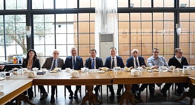 Başkan Aydın, iş insanları ile bir araya geldi