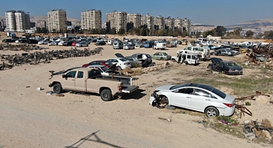 Esad'ın el koyduğu binlerce araç, sahiplerini bekliyor