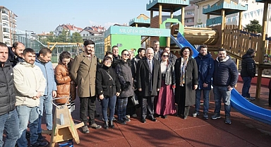 Nilüfer'in 417. parkı ve Nilbel Kafe Ahmet Yesevi Mahallesi'nde açıldı