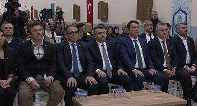 Şirinevler’de 960 hak sahibi tapularına kavuştu