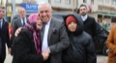 Başkan Şadi Özdemir vatandaşları dinledi