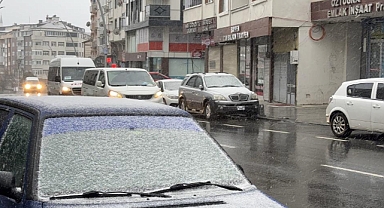 İstanbul’da beklenen kar yağışı başladı