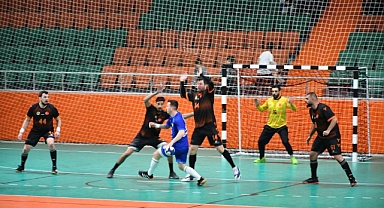 Nilüfer Belediyespor Köyceğiz deplasmanından galibiyetle döndü