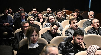 Payitaht Çarşı'daki BTSO üyeleri düzenlenen eğitimlerle e-ticarete adım atıyor