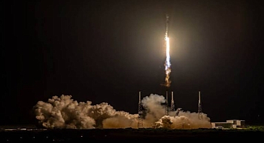 SpaceX, 23 Starlink uydusunu daha yörüngeye gönderdi
