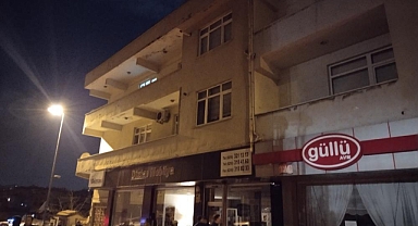 Üsküdar'da toprak kayması nedeniyle 2 bina boşaltıldı