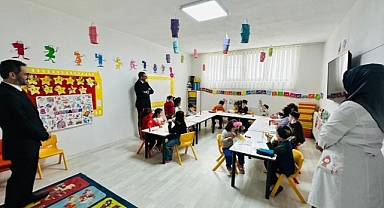Kaymakam Enver Özderin'den Fetih 4-6 Yaş Kur’an Kursu’na Ziyaret