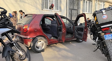 Polisin 'Dur' ihtarından kaçan otomobil, uyuşturucu yuvası çıktı