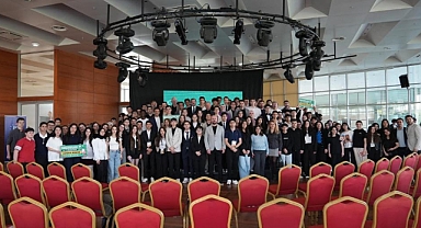 Bursa Erkek Lisesi’nden 3. geleneksel girişimcilik zirvesi
