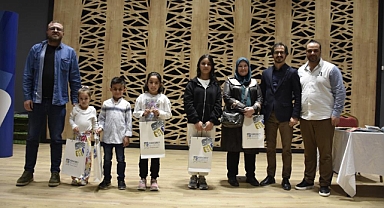 Karacabey Belediyesi kütüphaneler haftasında kitap ve eğlenceyi birleştirdi