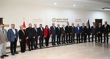 Uzay ve savunma alanındaki genç projelere Ak Parti'den yakın takip