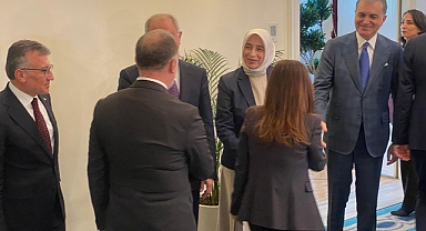 AK Parti heyeti, DEM Parti heyeti ile görüştü