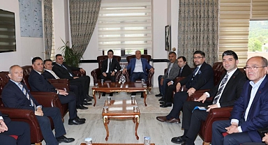 Başkan Bozbey, "Dağ yöresi turizmle ve doğayı kirletmeyen işletmelerle kalkınacak"