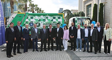 Büyükşehir’den Studeniçani Belediyesi’ne çöp kamyonu desteği