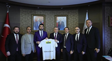 Enes Çelik'ten Gençlik ve Spor Bakanı'na teşekkür ziyareti