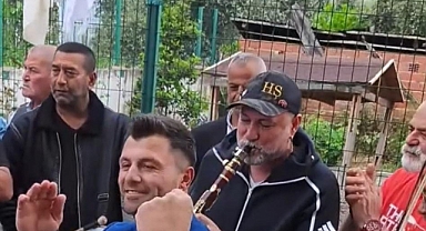 Hüsnü Şenlendirici İznik'te arkadaşının düğününe katıldı