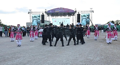  Nilüfer'de Karadeniz Festivali coşkusu