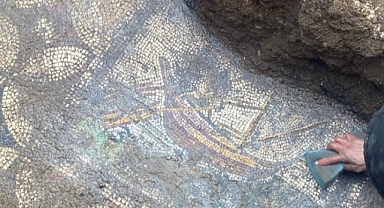 Papa’nın geleceğini açıkladığı İznik’te Hz. İsa döneminden kaldığı iddia edilen mozaik bulundu