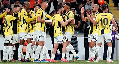 Trendyol Süper Lig: RAMS Başakşehir: 1 - Fenerbahçe: 4