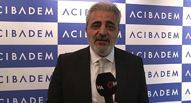 Yerli ve yabancı doktorlar böbrek naklini canlı izledi