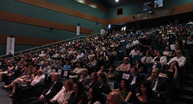 Anadolu'nun eşsiz eserleri sağlık çalışanları tarafından seslendirildi