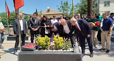 Aybüke öğretmen şehadetinin 8. yıl dönümünde dualarla anıldı
