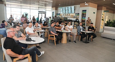 BTÜ’den toplumla bilimsel buluşma: Bilim Kafe’nin ilk etkinliği gerçekleşti