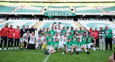 Bursaspor'da birçok isimle yollar ayrılabilir