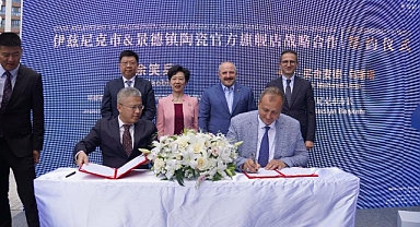  İznik seramiği dünya vitrininde