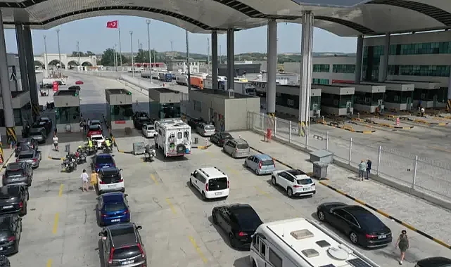 Sınır kapılarında dönüş yoğunluğu