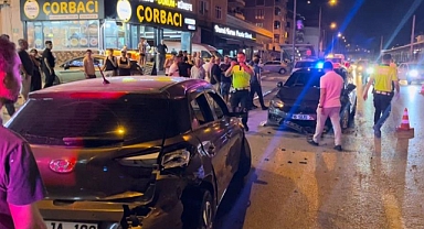 Alkollü sürücü makas atarken kaza yaptı: 2 yaralı