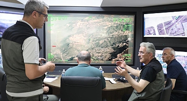 Bakan Yardımcısı ve Bursa protokolü orman yangınlarını yakından takip ediyor