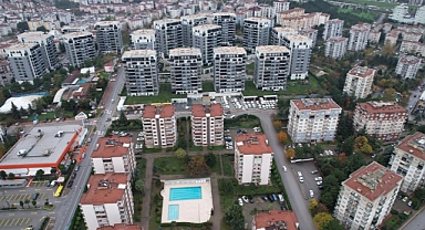 Emlak piyasasında 'Satışa Çıkış' dalgası ilanlar arttırırken alıcılar da beklemeye geçti