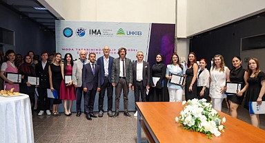Moda Tasarımında Kalıp ve Model Geliştirme Programı yeni mezunlarını verdi