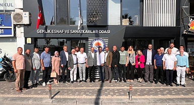 AK Parti'den 17 İlçede eş zamanlı çalışma 