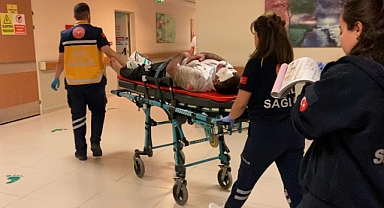 Bursa'da Otomobil Motosiklete Çarptı: 2 Yaralı