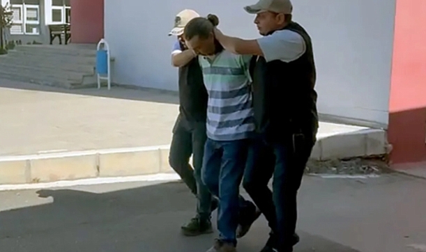 Adana'da FETÖ'den 6 Yıldır Aranan Öğretmen Yakalandı