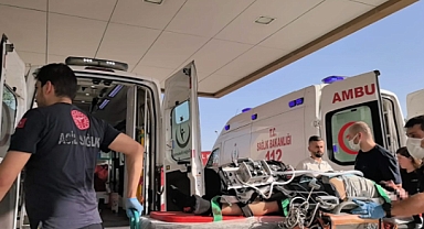 Bursa'da Kamyon ile Motosiklet Çarpıştı: 2 Ağır Yaralı