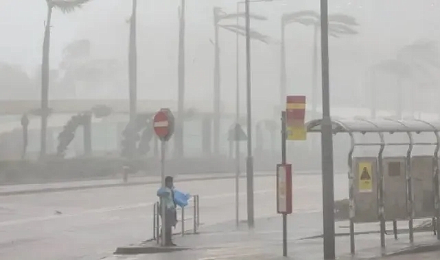 Süper Tayfun Ragasa Tayvan'da Felakete Yol Açtı: 14 Ölü, 18 Yaralı
