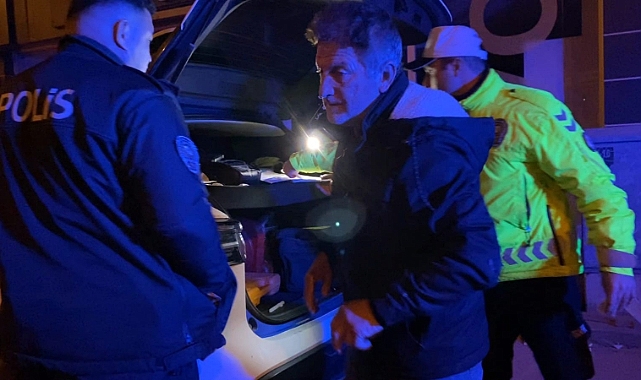 İnegöl’de Alkollü Sürücü Aracını Öve Öve Bitiremedi